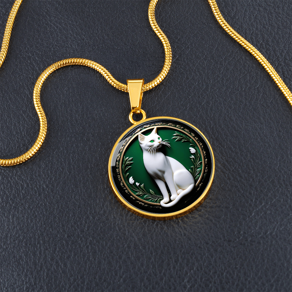 Elegant Green Eyed Cat Cameo Necklace