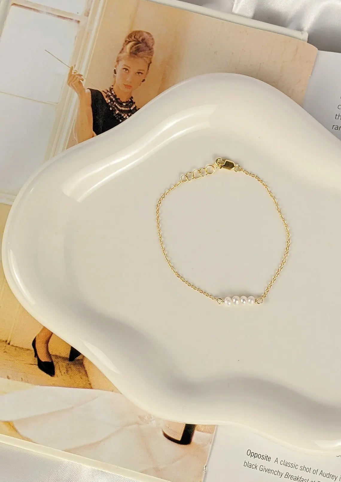 Minimalist Pearl Bar Bracelet – Genuine Freshwater Pearls, 14k Gold Filled, Adjustable 7–8”