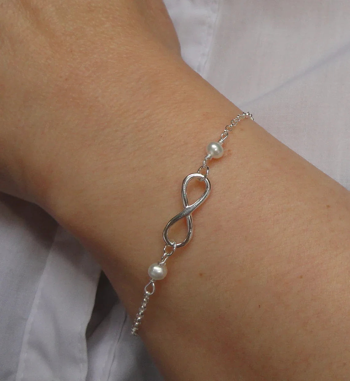 Infinity Pearl Bracelet – Sterling Silver & Freshwater Pearls
