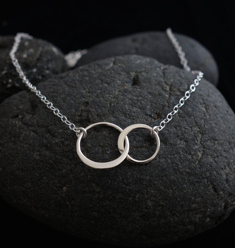 Two Linked Gold Circles Necklace – 18" Chain