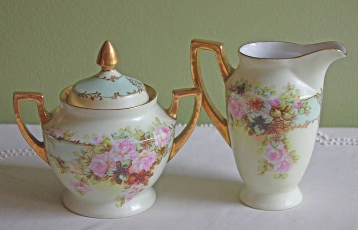 Creamer and Sugar Bowl with Lid.  Antique H & C Selb Bavarian Porcelain.