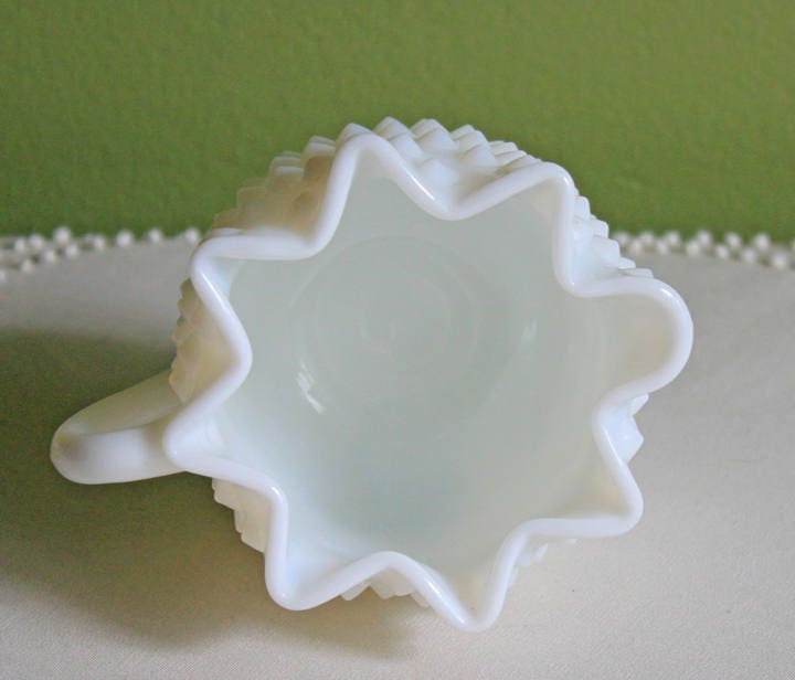 Milk Glass Large Creamer or Sauce Dish.  Hobnail Serving Dish. Scalloped edge Creamer or Sauciere. Fine Dining. Colectibles. Replacements.