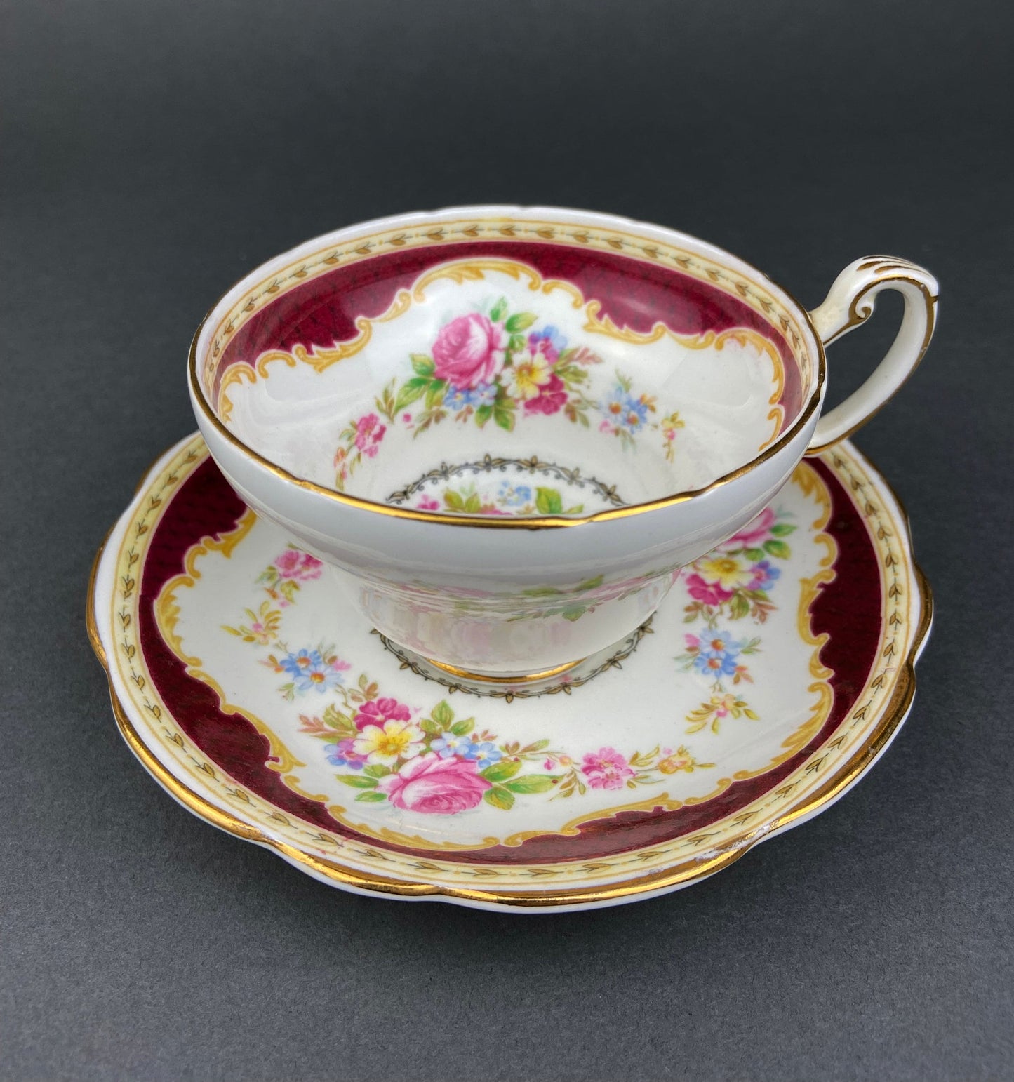 Vintage Tuscan Naples Tea Cup and Saucer. Fine English Bone China. Made in England.