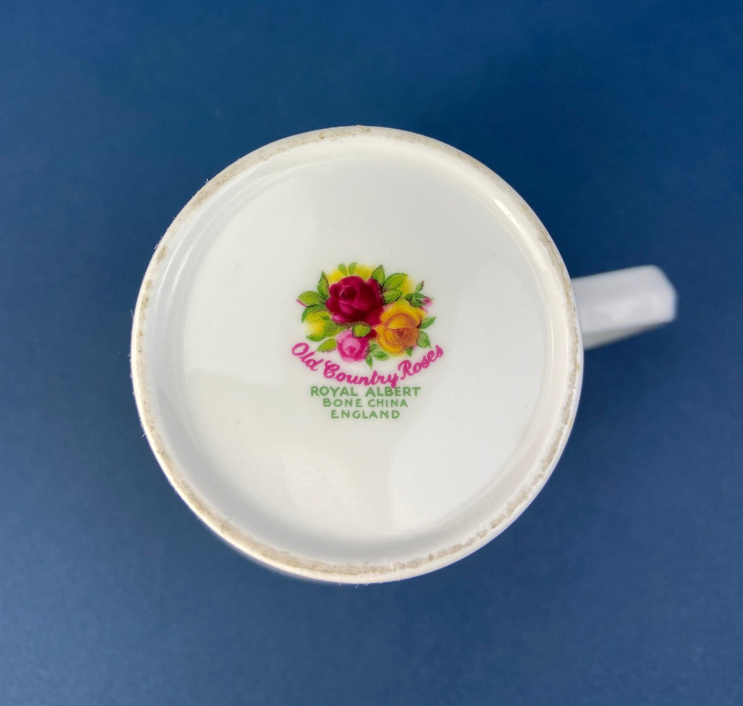 Royal Albert Tea Cup Cup and Saucer. Mug Sized Old Country Roses Coffee/Tea Set. Made in England. Gift for Mom. Gift for Her.