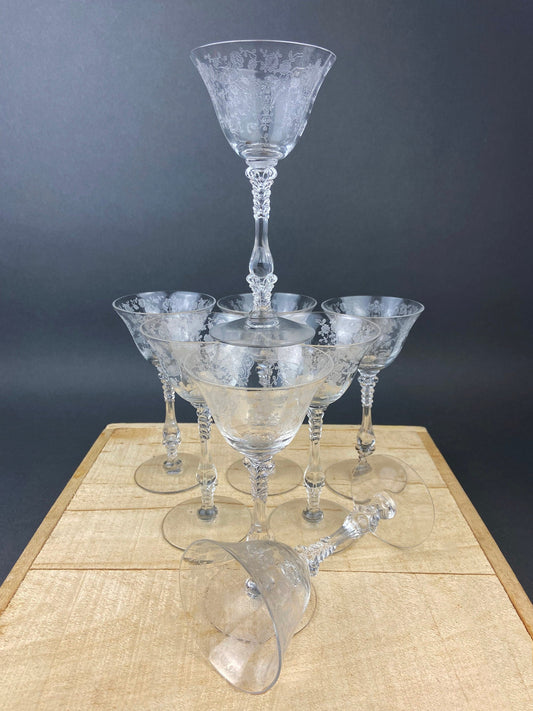 Cambridge Crystal Claret Wine Glasses. Rosepoint Motif. Eight Etched Floral Motif Crystal Glassware. Fine Dining. Holiday, Everyday Stemware