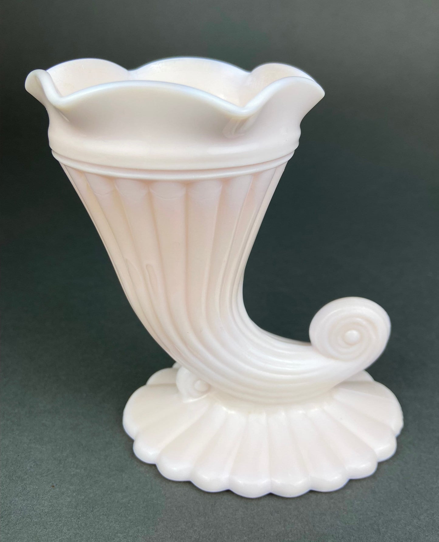 Pink Milk Glass Horn Vases. Pair of Cornucopia Shaped Vases in Rare Shell Pink. Table Centerpieces. Collectible Floral Vases.