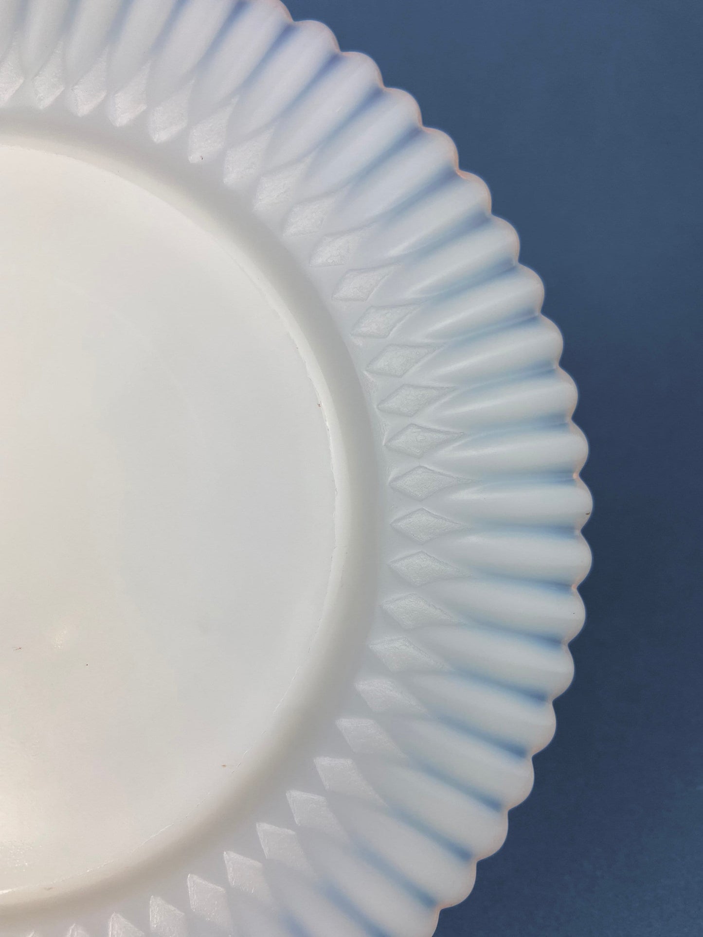 1930s Monax Petalware Opalescent Glass Dinner Plates. White Glass with Gold Rim. Depression Glass 8 Inch Dinner Plates.