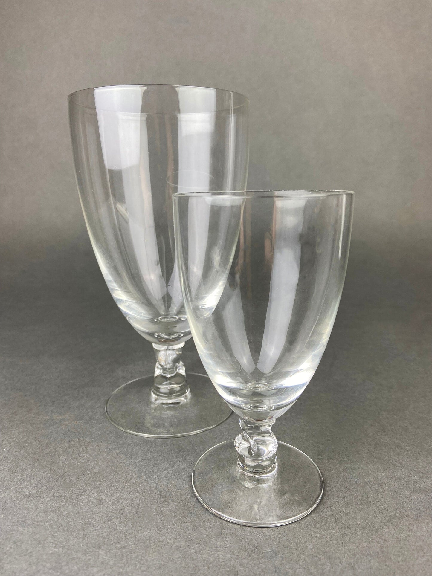 Vintage Contour Clear by Fostoria Crystal Juice Glasses with S Shaped Stem. Set of Five Small Stemware. Collectible Glassware. Fine Dining.