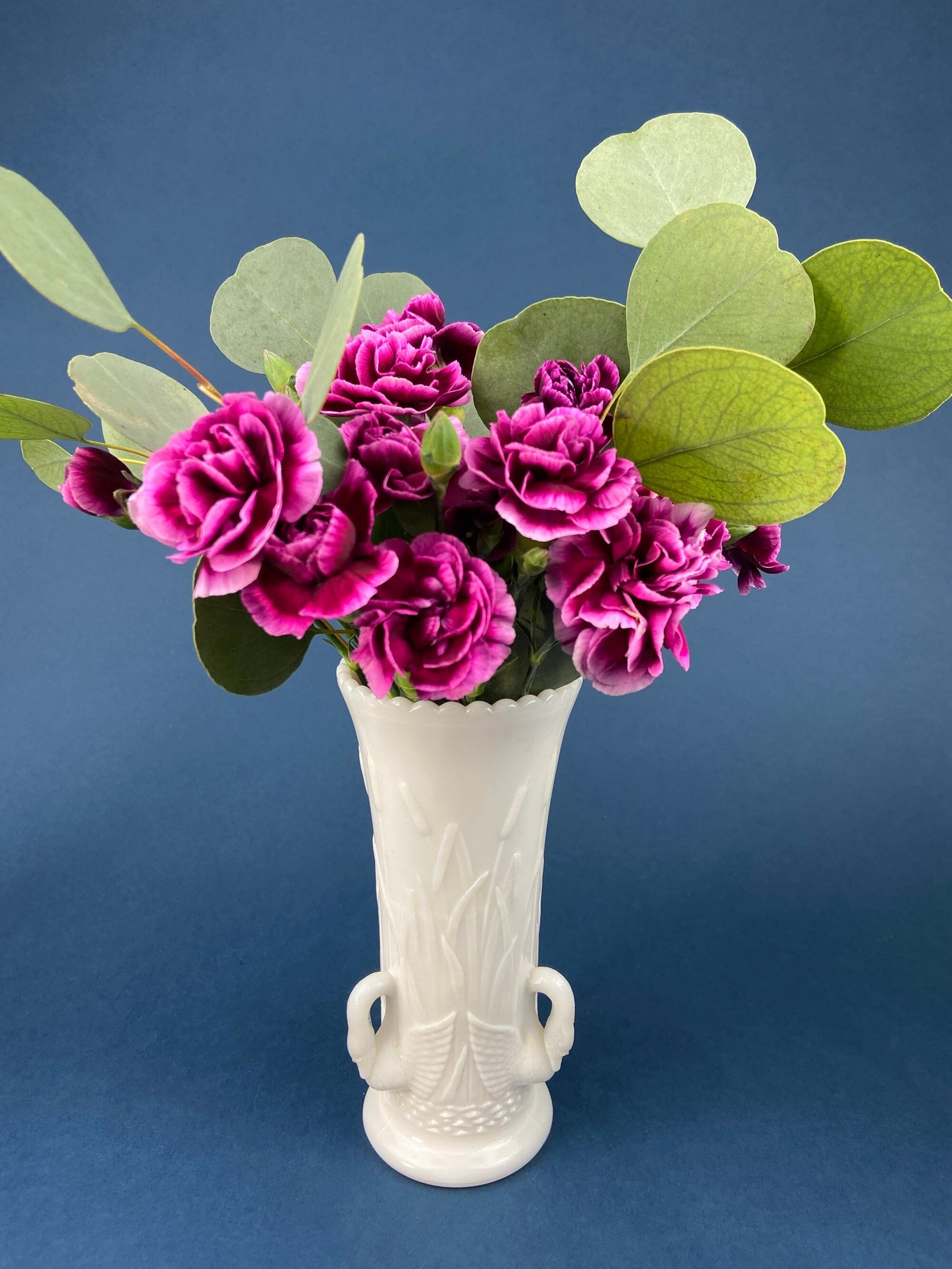 Vintage Milk Glass Vase.  Planter with Sailor Lace Rim Pattern and Ribbed Surface.  Vase by Atterbury Glass, Co.