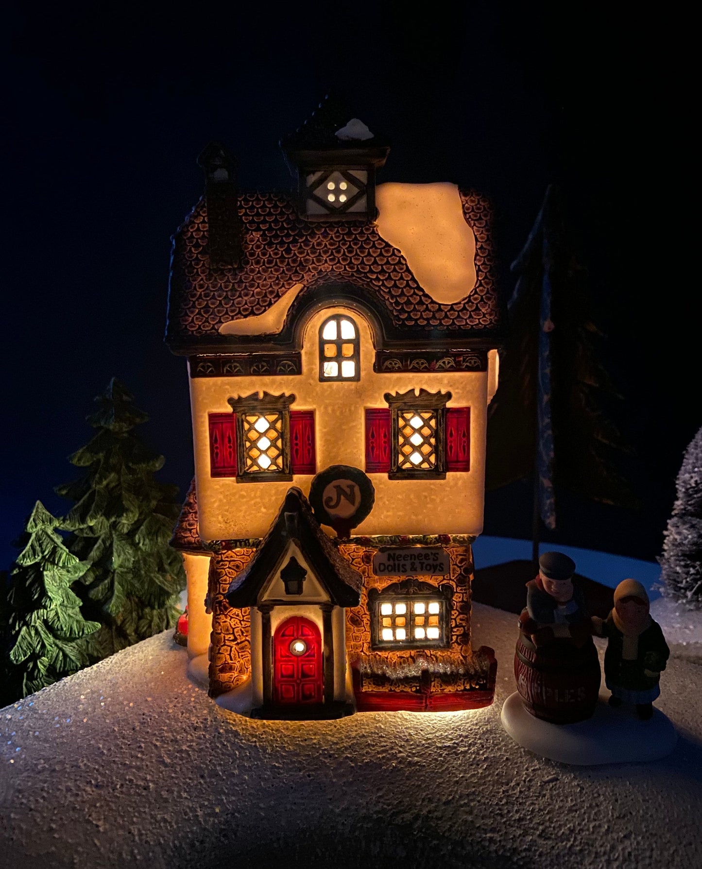 Neenee's Dolls and Toys by Department 56. Christmas Village House. Illuminated North Pole Series. Alternative Holiday Decor.