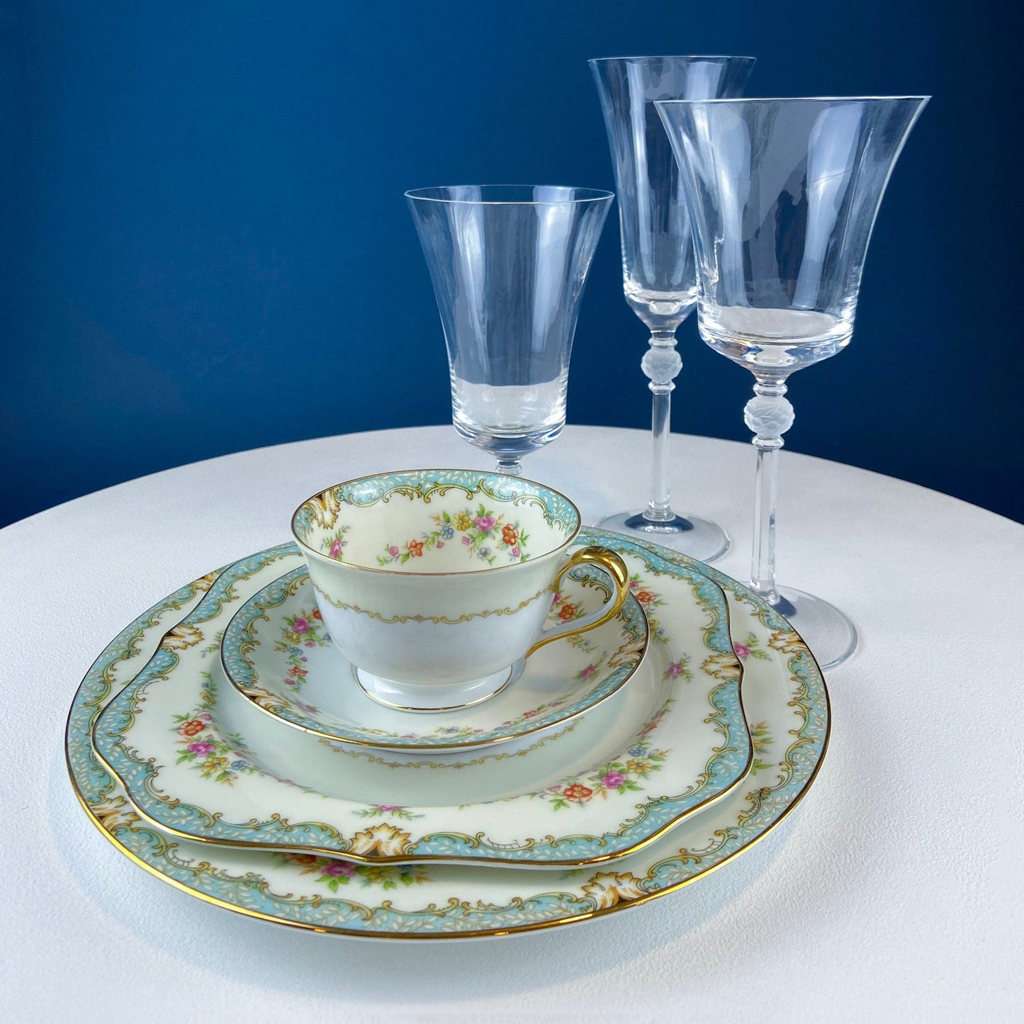 Crystal Champagne Glasses with Ball Stem. Enchantress by Mikasa. Frosted Ball Shaped like Berries & Leaves. Set of 11. Beautiful Ping.