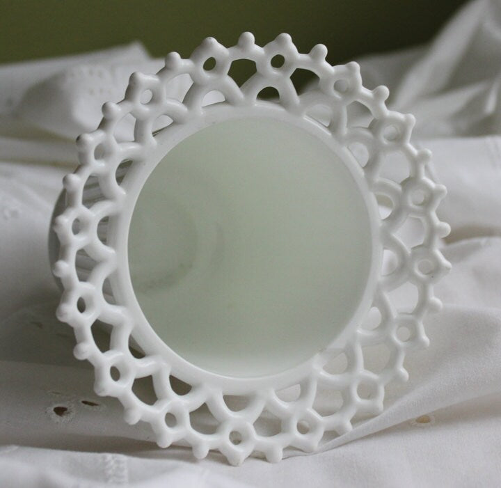 Vintage Milk Glass Vase.  Planter with Sailor Lace Rim Pattern and Ribbed Surface.  Vase by Atterbury Glass, Co.
