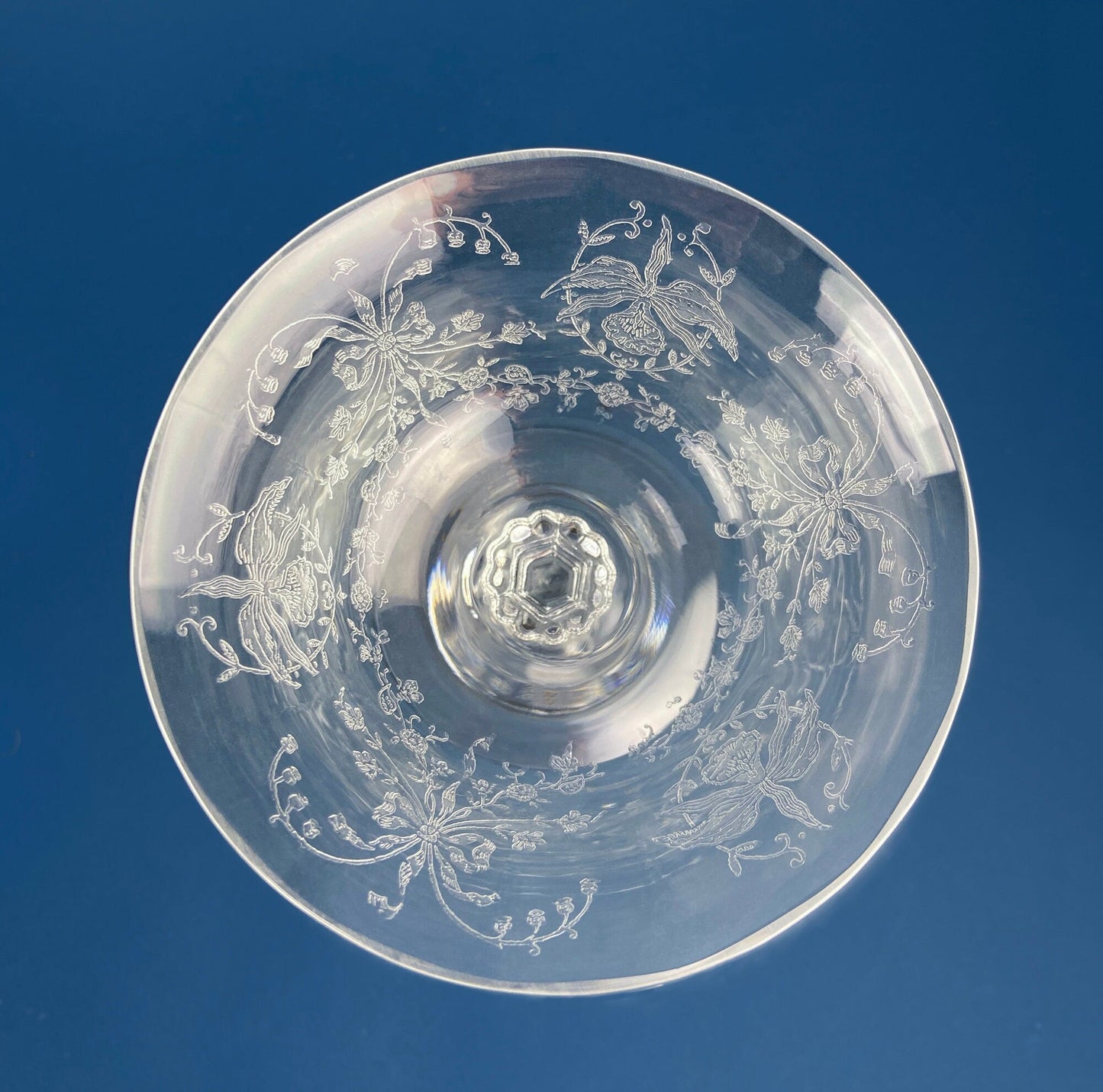 Heisey Champagne Stemware. Set of 6 Orchid Pattern Etched Crystal Glasses. Home Gift. Dining Room Decor. Collectible Glassware.
