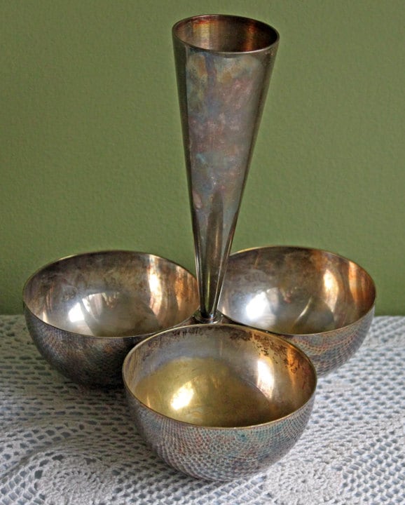 Silver Plated  Bowls with Vase in Center. Cluster of Three  Serving Bowls with Vase in the Center by Mesa, Italy