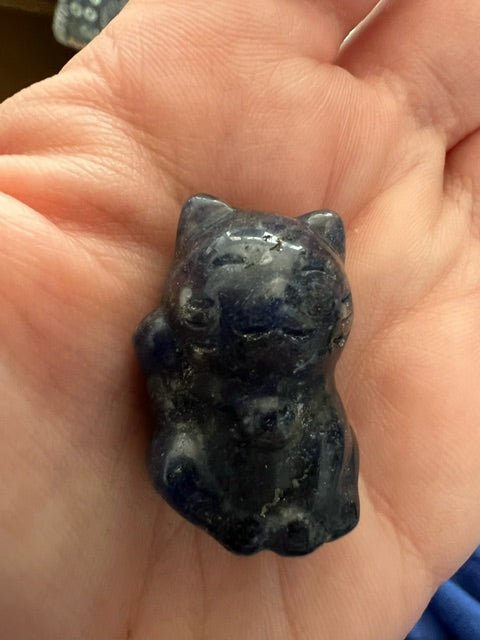 3cm Sodalite Crystal Cat