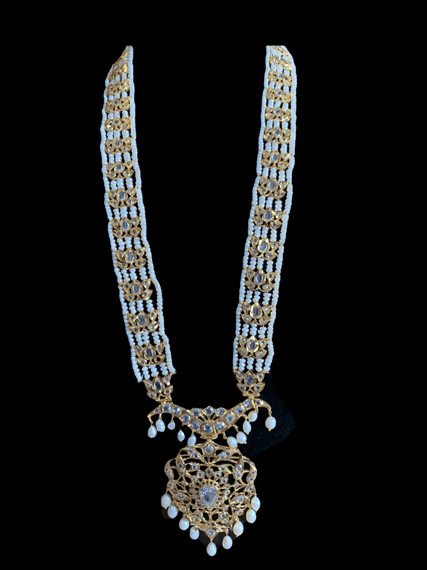 LN86 Alea fresh water pearls rani haar ( SHIPS IN 4 WEEKS )