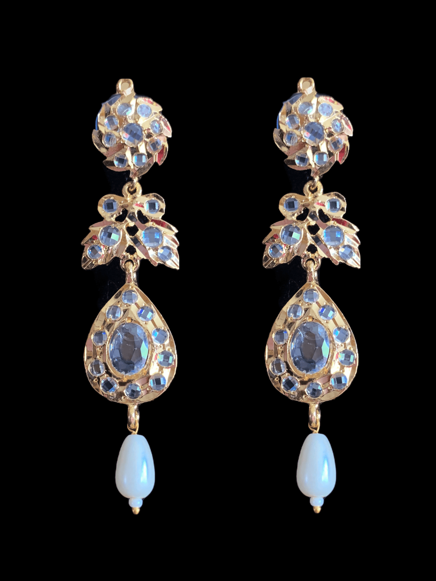 PS331  Jugni in shell pearls ( READY TO SHIP)