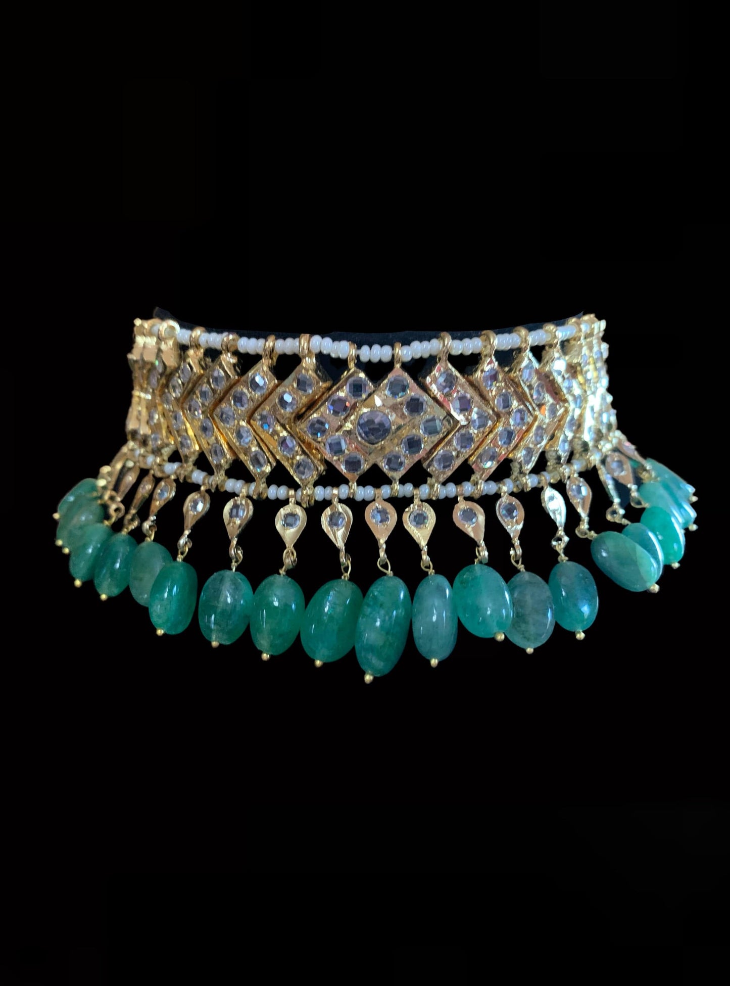 C85 MAHIRA v set in emerald beads ( SHIPS IN 3 WEEKS )