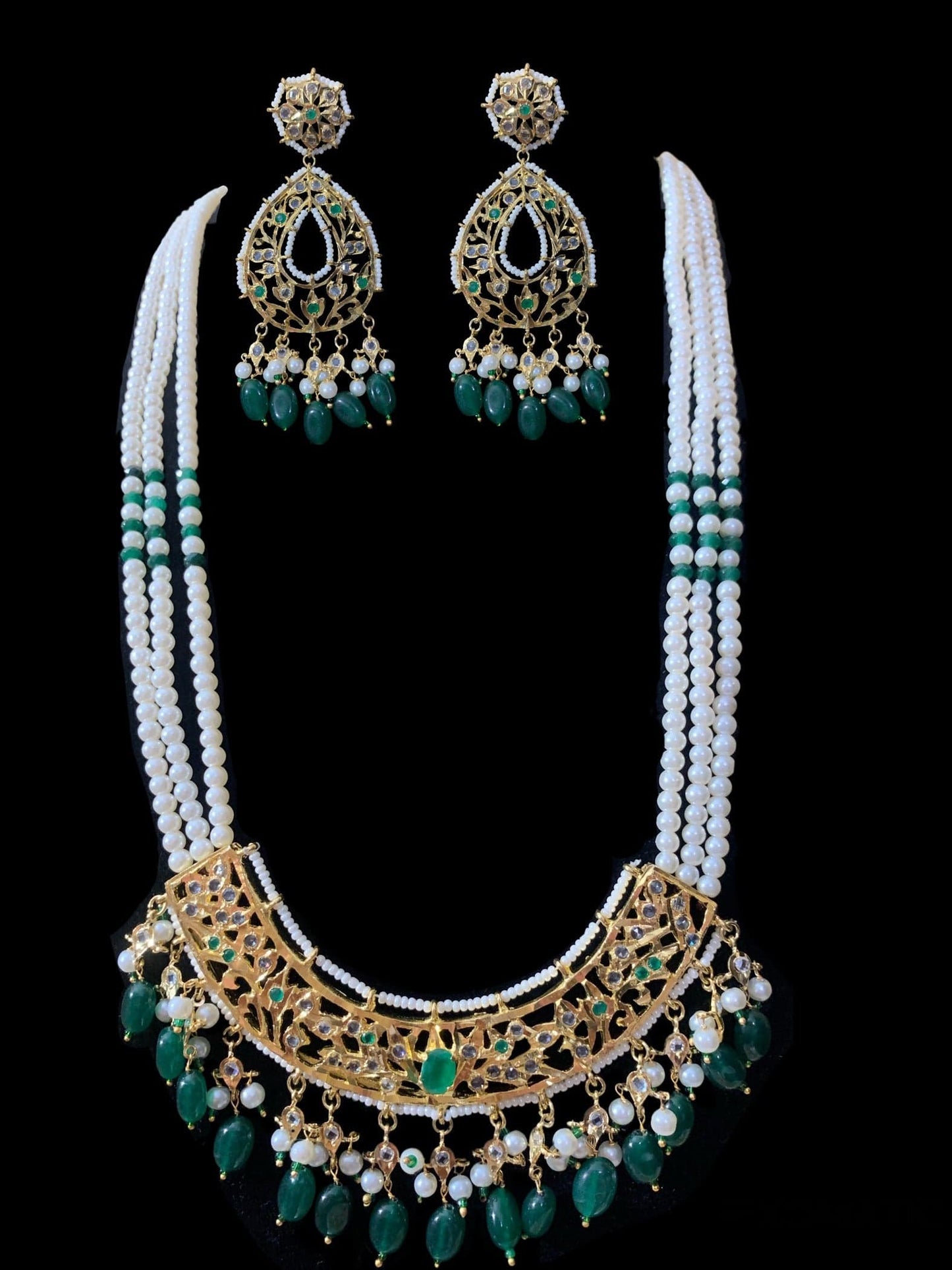 LN78 Adhira ranihaar (green) (SHIPS IN 3 WEEKS )