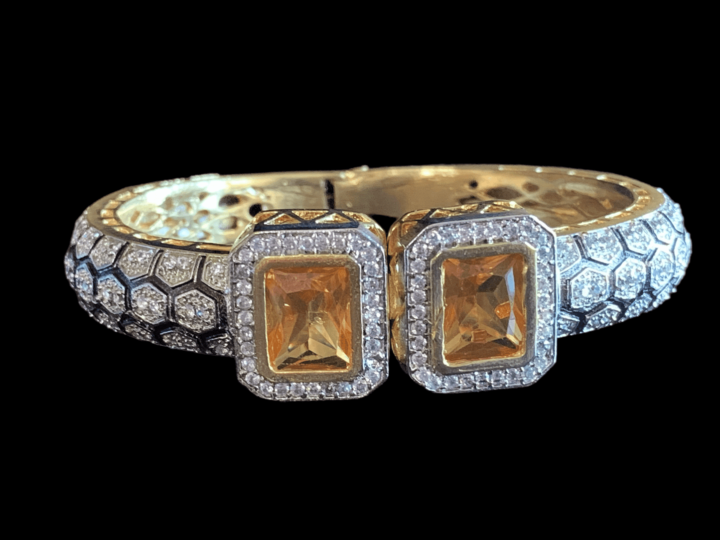 B56 Victorian kada ( golden )( SHIPS IN 4 WEEKS )