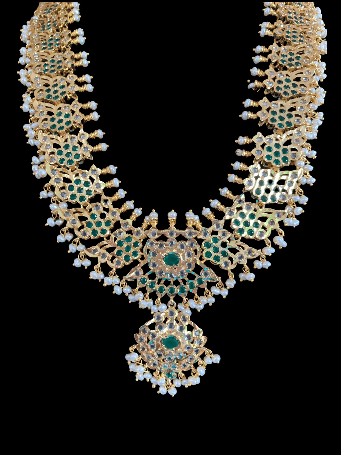 LN8 Samyukta  fresh water pearls set in green   (READY TO SHIP)