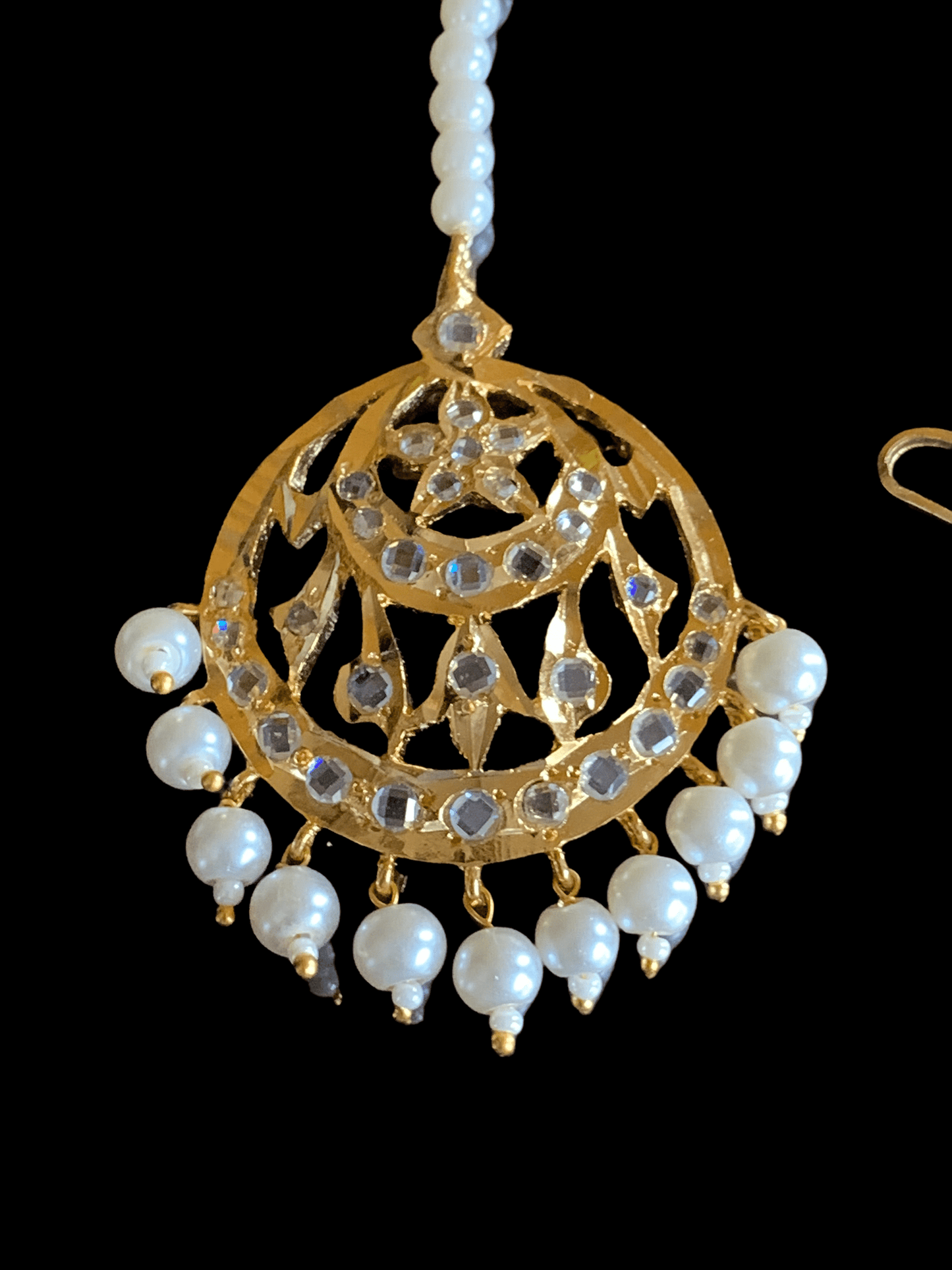 DJTK7  Aima tika in shell pearls (SHIPS IN 4 WEEKS )