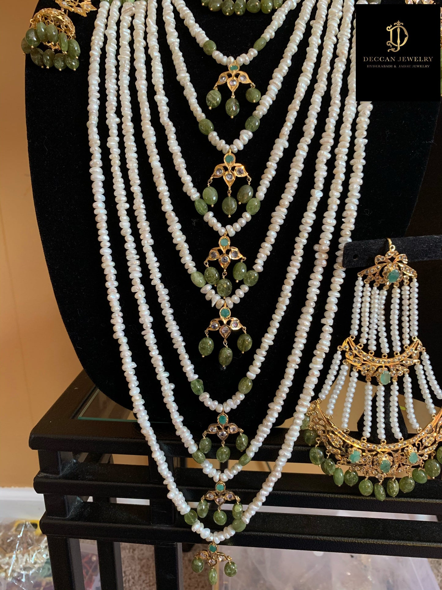 INSIA BRIDAL SET IN EMERALDS WITH FRESH WATER PEARLS ( SHIPS IN 4 WEEKS )