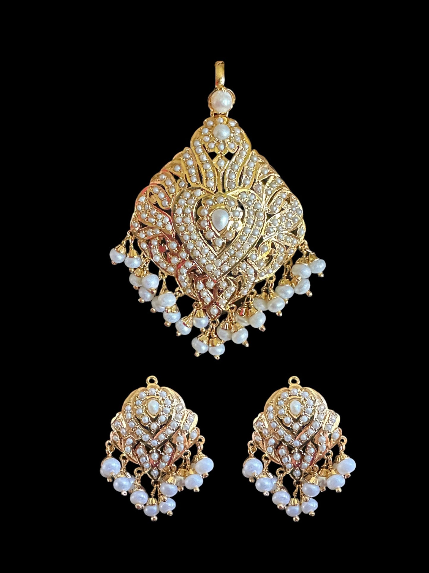 Fresh water pearl gold plated silver pendant set  ( SHIPS IN 5 WEEKS )