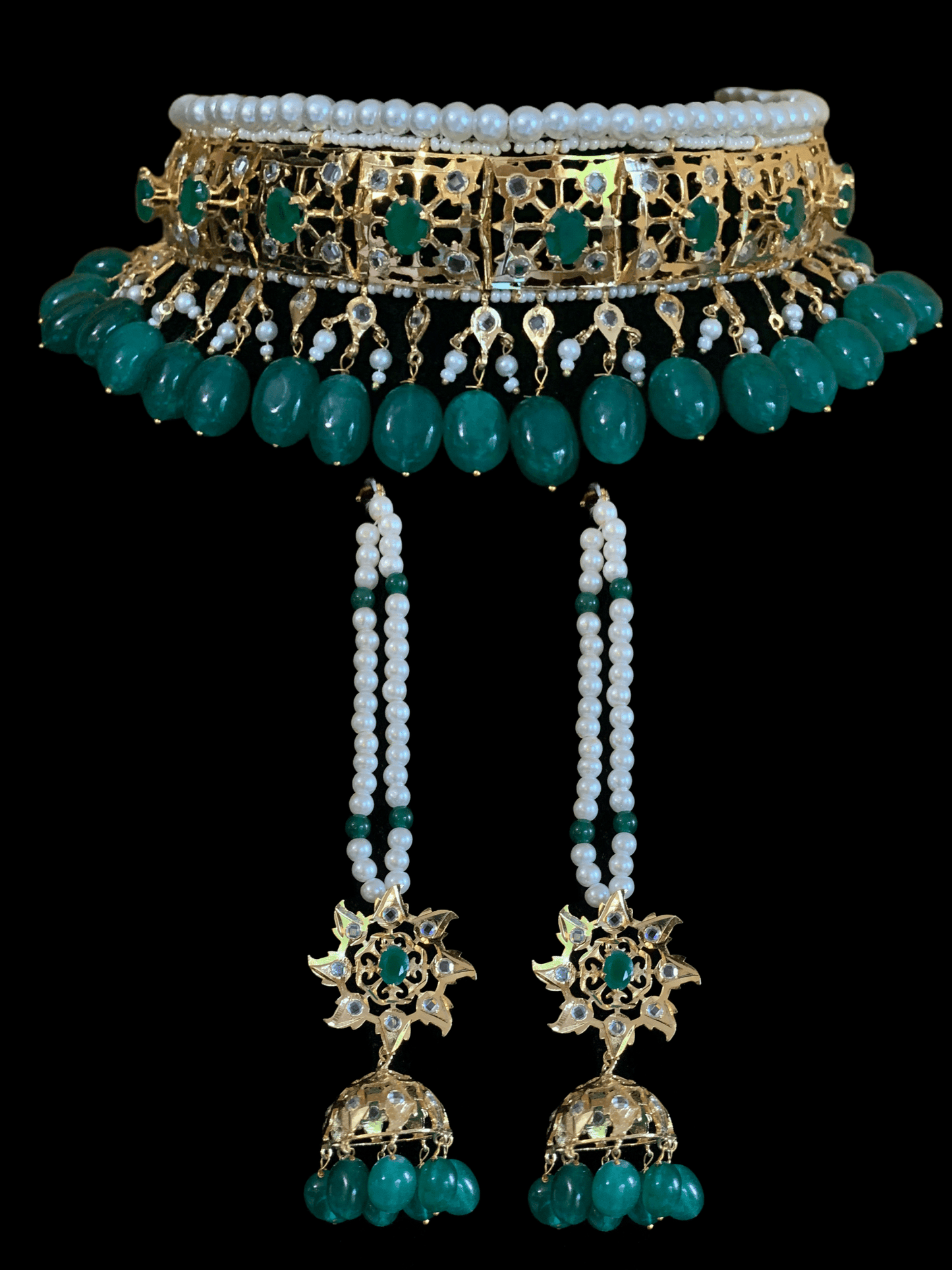 C110 jadavi lacha in emerald beads ( SHIPS IN 4 WEEKS )