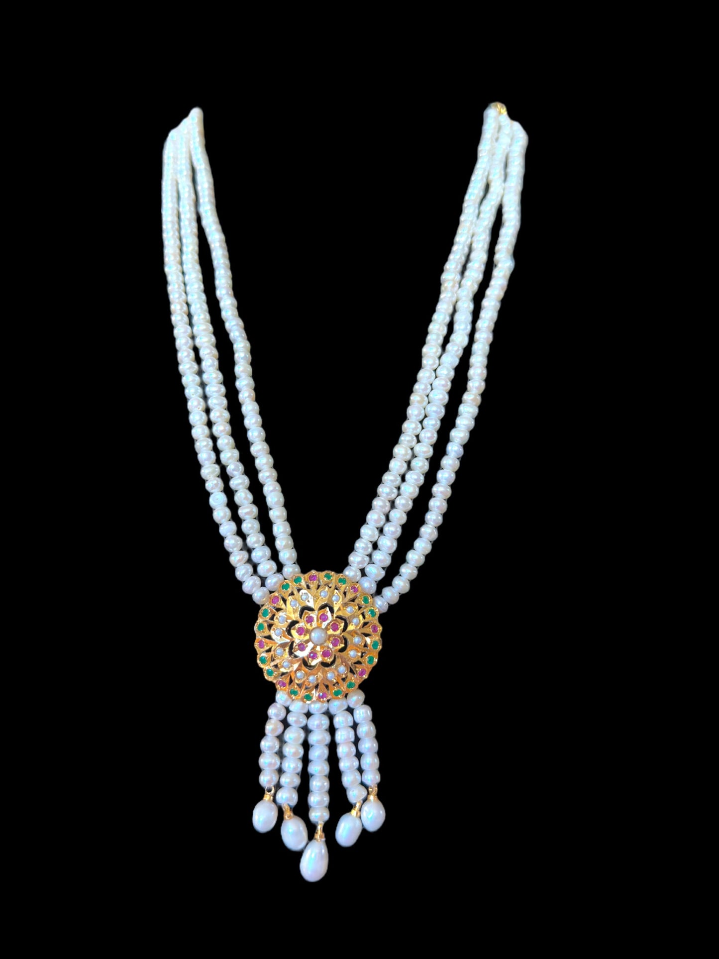 DLN7 SAVAIRA freshwater pearl necklace with earrings ( READY TO SHIP)