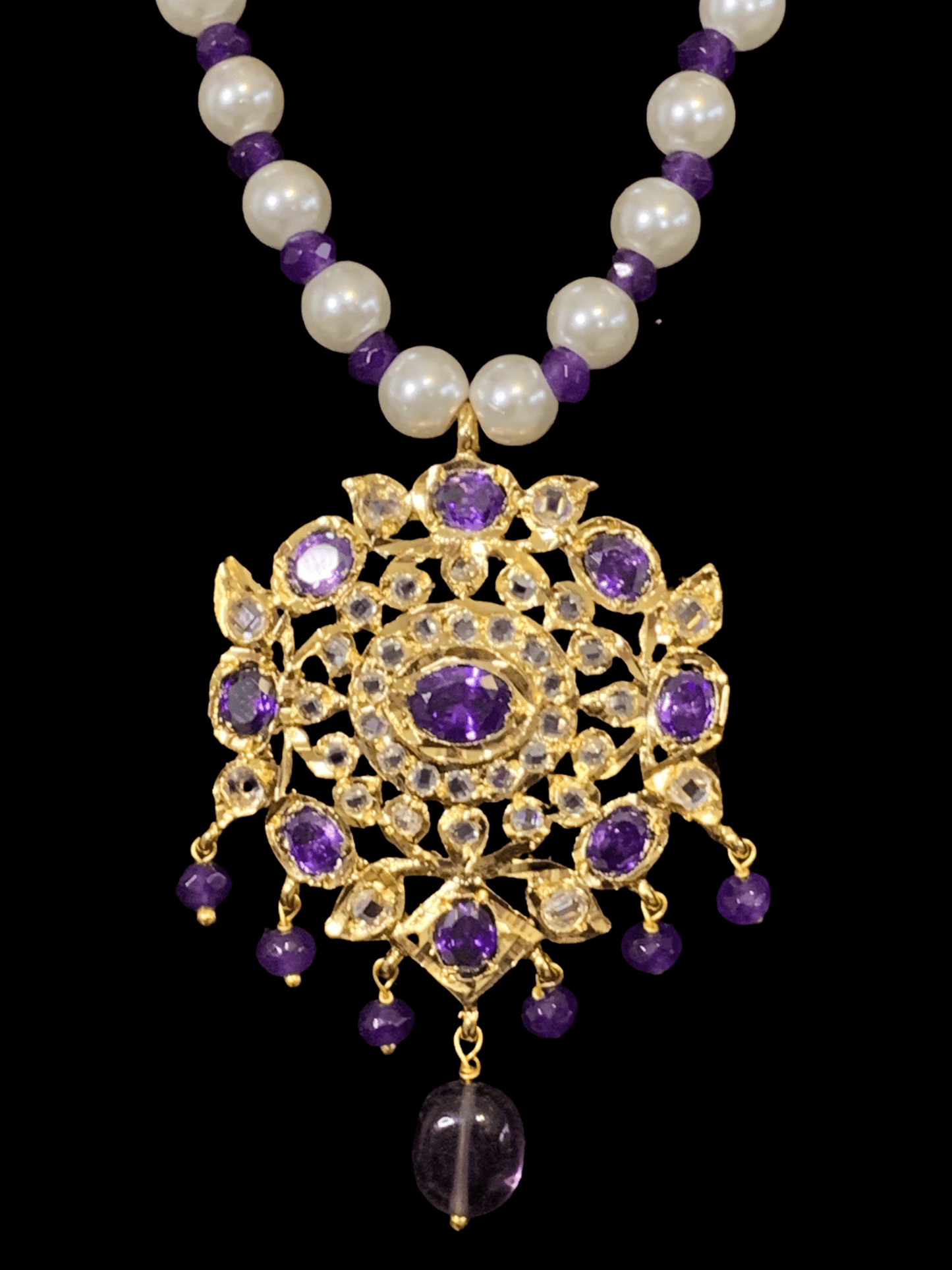 PS432 Ammara pendant  set in amethyst  ( READY TO SHIP )