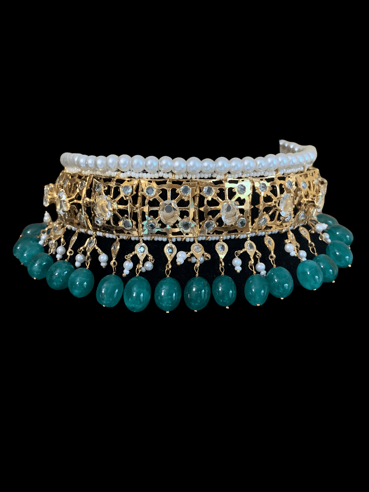 C108 Insia jadavi lacha in emerald beads (READY TO SHIP )