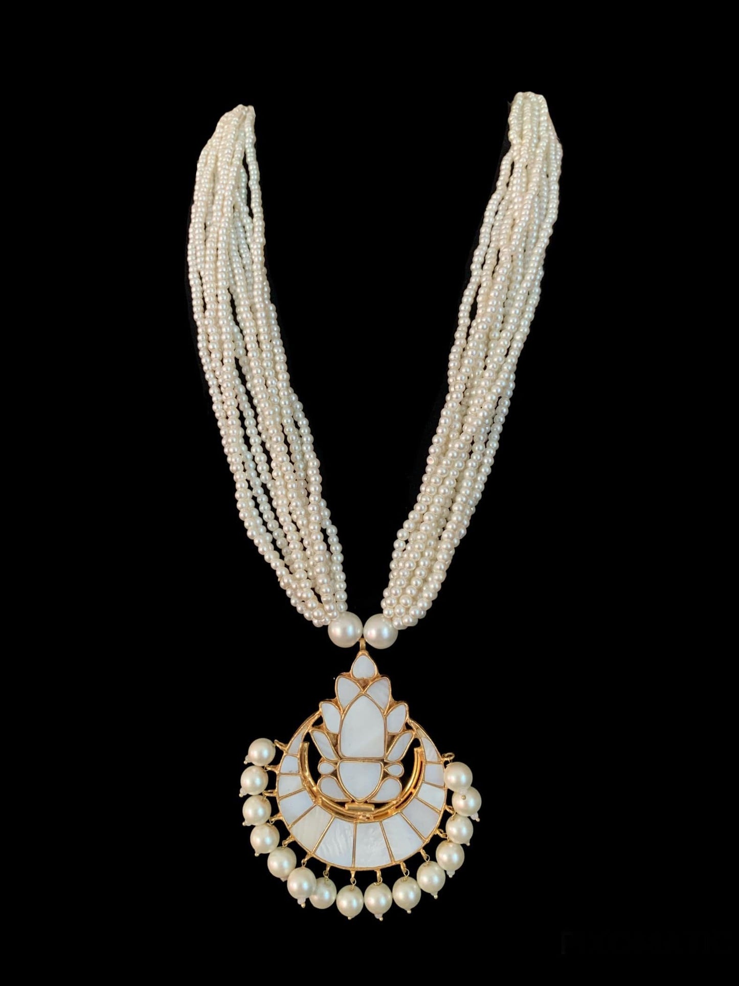 PS413 Niswa mother of pearl pendant set (READY TO SHIP )