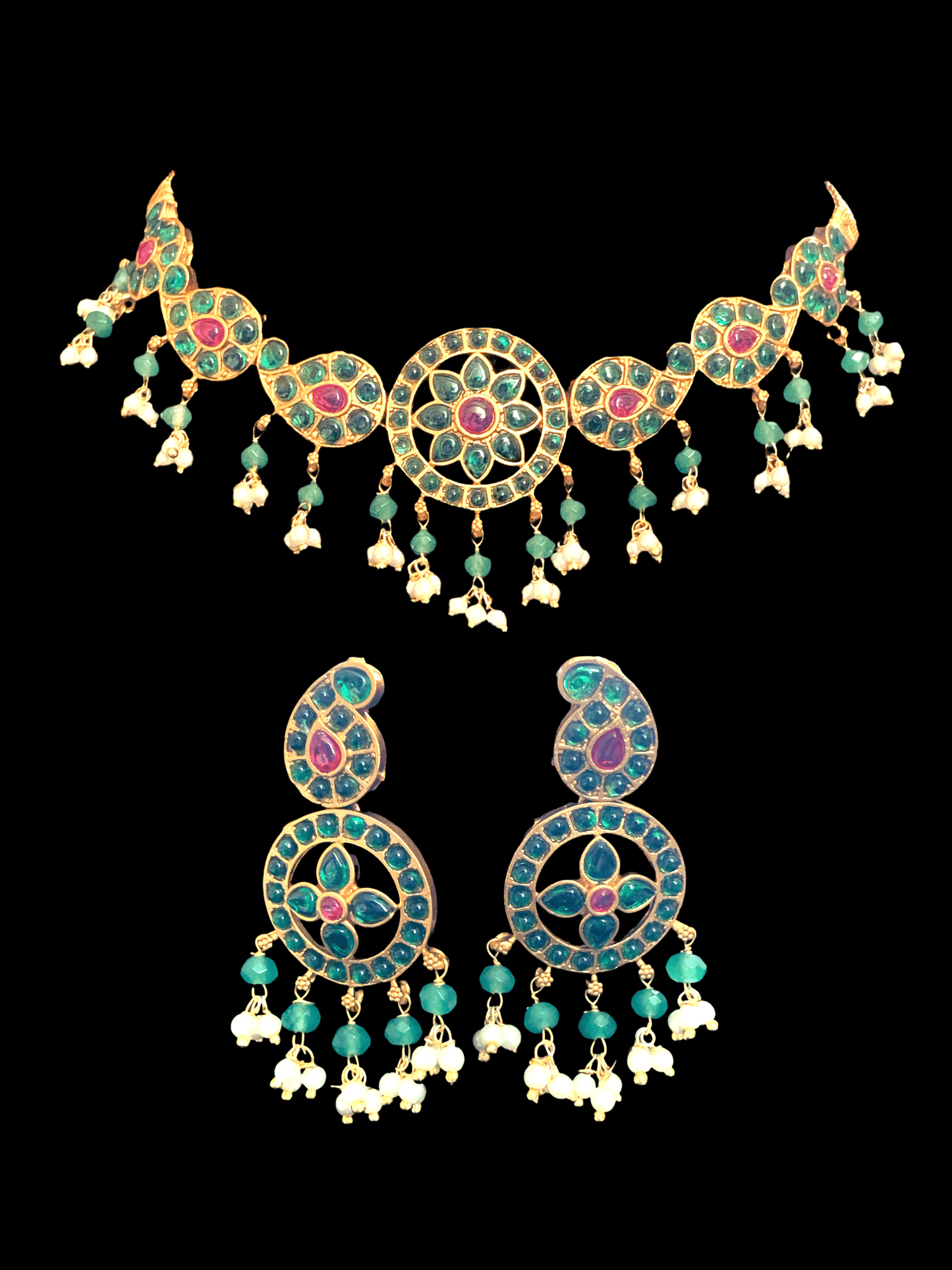 C74 ruby emerald  choker - green and ruby ( READY TO SHIP )