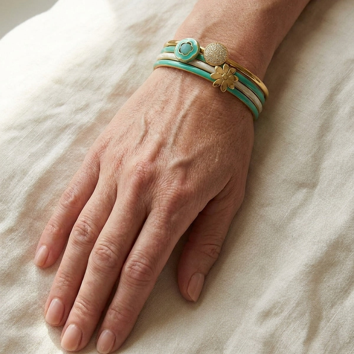 Floral Days Bangle Set