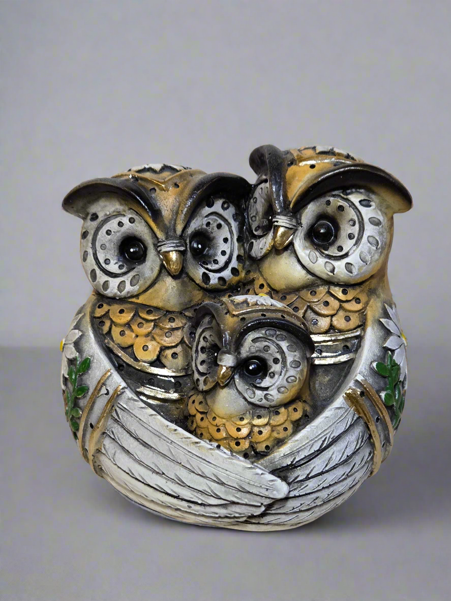 Family Circle Owl Totem- 4 inches
