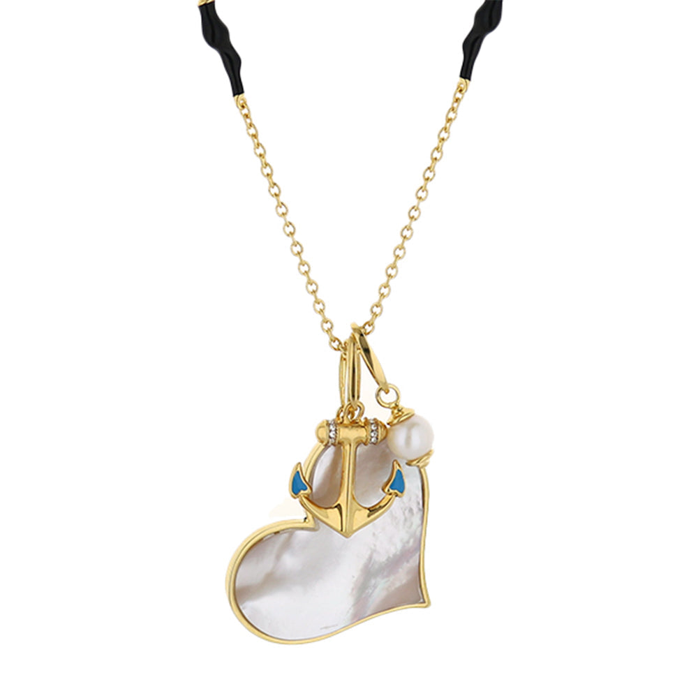 Eau Medallion Necklace