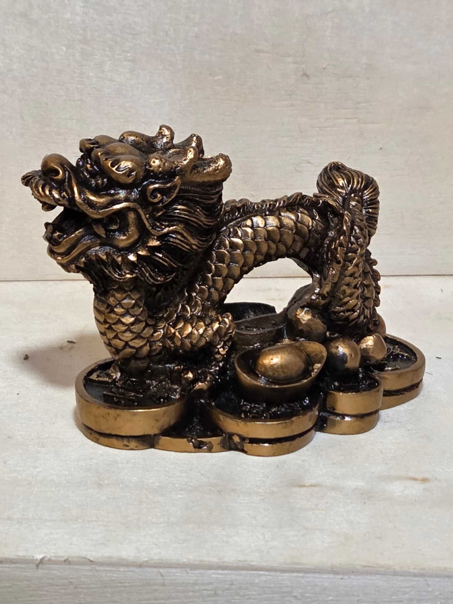 Lucky Chinese Inspired Dragon Totem Protecting Money - 2 inches