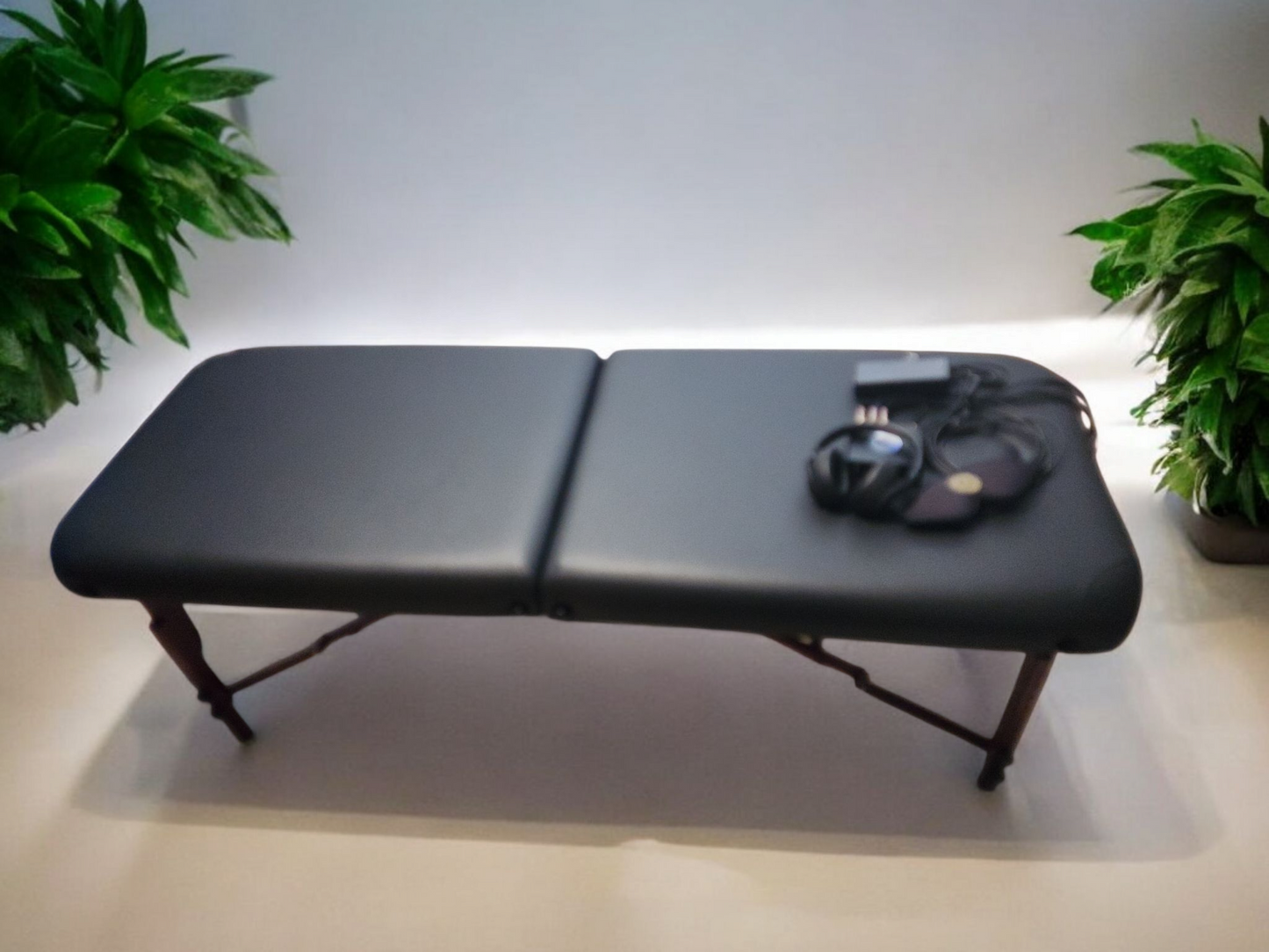 Vibroacoustic Therapy Massage Table – 2x50Watt + 6x15Watt Transducers